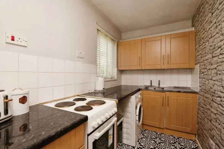 1 Bedroom Studio Apartment for Sale