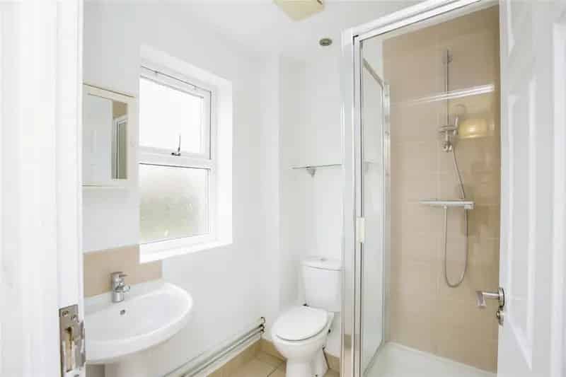 2 Bed Apartment Savile Park Panoramic Views Modern Apartment