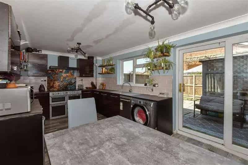 3 Bed House For Sale - Perfect for First Time Buyers or Families