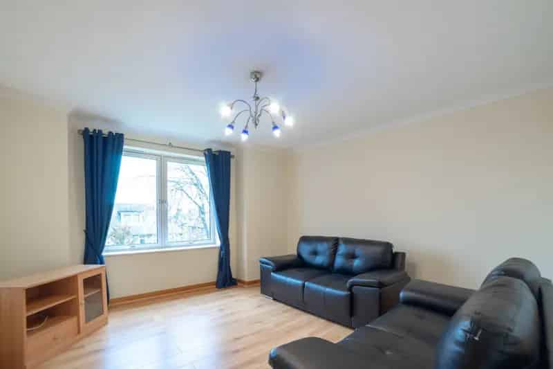 2 Bedroom Flat for Sale in Hilton Aberdeen