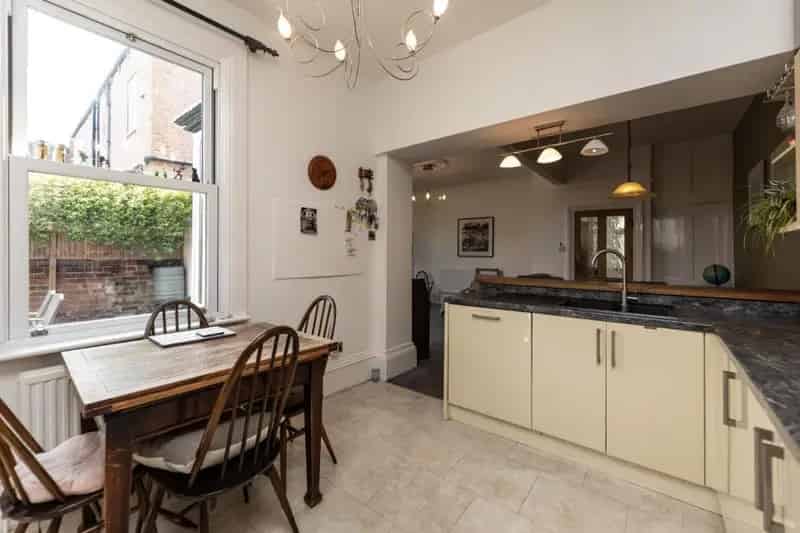4 Bed House for Sale Pontefract Family Home 4 Floors 2 Reception Rooms Garden