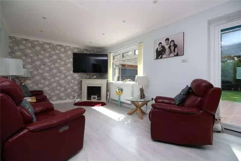 3 Bed Detached Bungalow For Sale