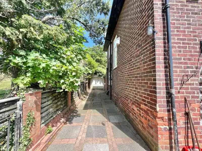 3 Bed Semi-Detached House For Sale By Modern Auction