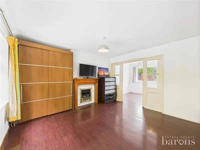 3 Bedroom Semi-Detached House for Sale South Ham No Onward Chain
