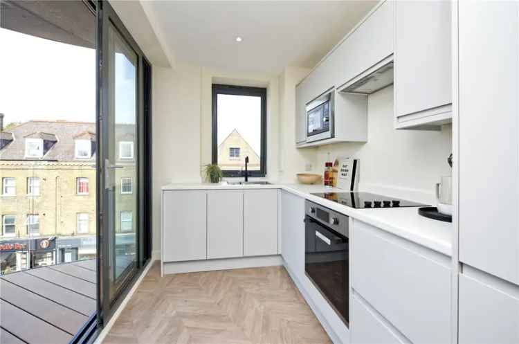 2 bedroom flat/apartment in Beckenham