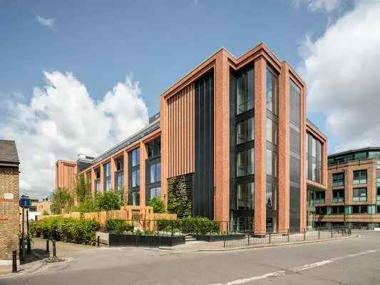 Explore Richmond, Eton House, 18-24 Paradise Road, Richmond, TW9 1SE | Property to rent | Savills