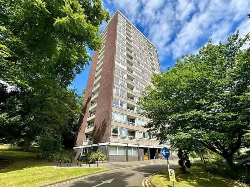 2 Bedroom Flat to Rent