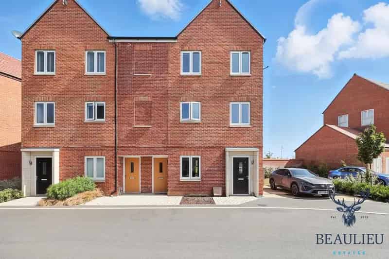1 Bedroom Flat for Sale Ground Floor Apartment