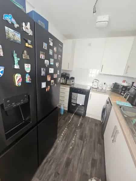 Large 2 Bedroom House with Parking and Downstairs WC