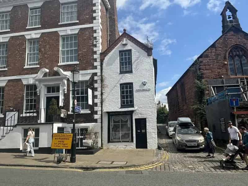 1166 sq ft Freehold Retail Unit with Upper Floors
