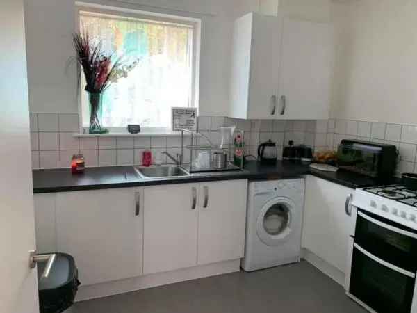 House For Rent in Surrey Heath, England