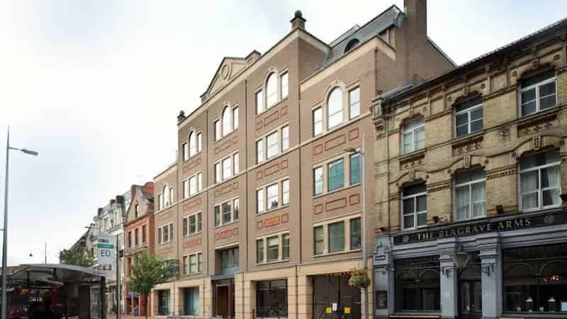 Modern Office Suite in Central Reading 4352 sq ft