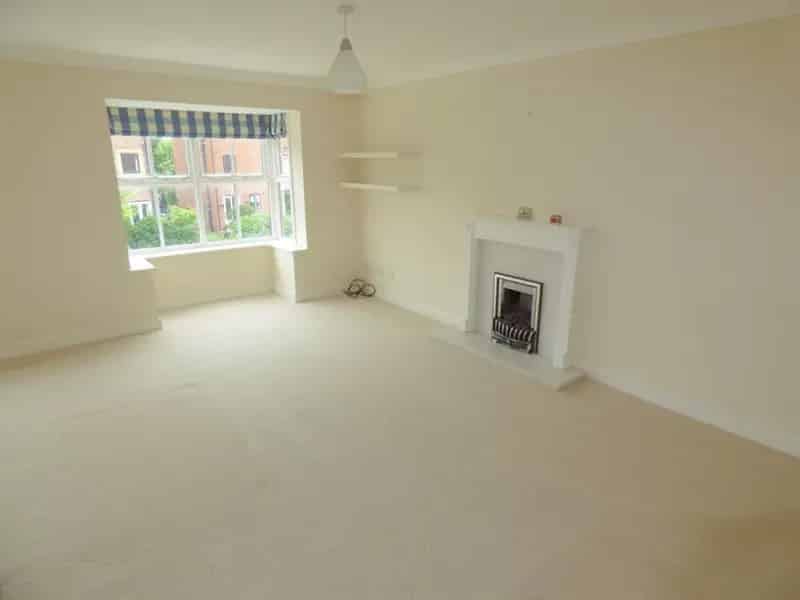 4 Bedroom House For Sale Beverley Waterfront