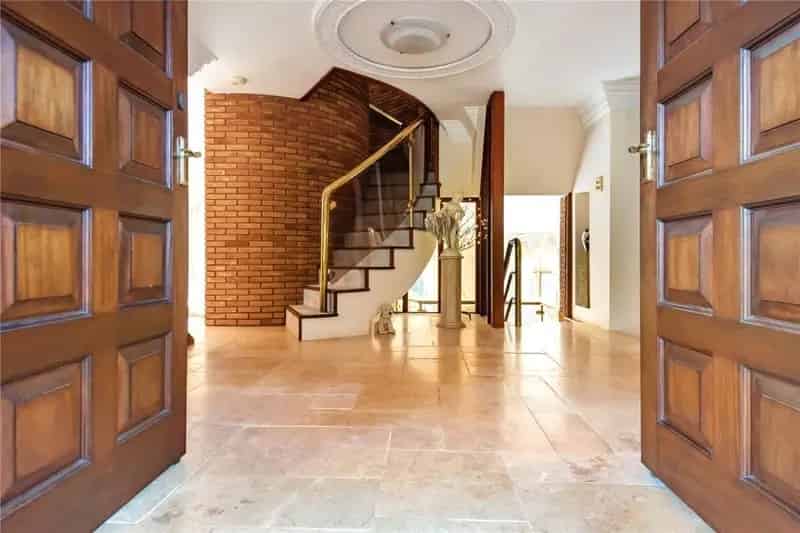 Unique 4470 sq ft Dedham Vale Home with Annexe and Stunning Gardens