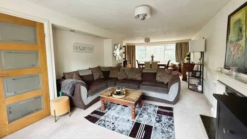 3 Bedroom House For Sale Near Schools