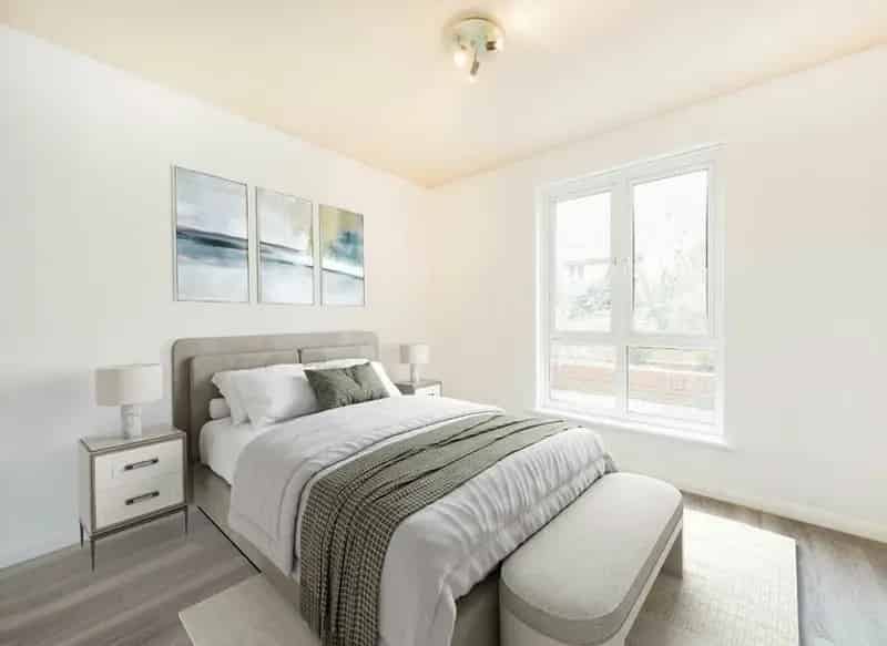 Battersea Power Station Apartment 2 Double Bedrooms Garden Parking