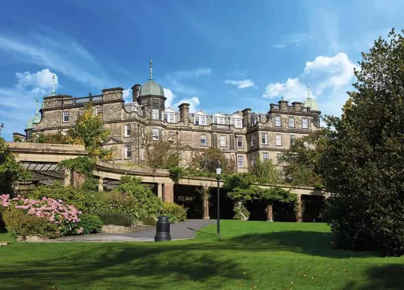 Harrogate Office Space: Period Building with Ample Parking and Amenities