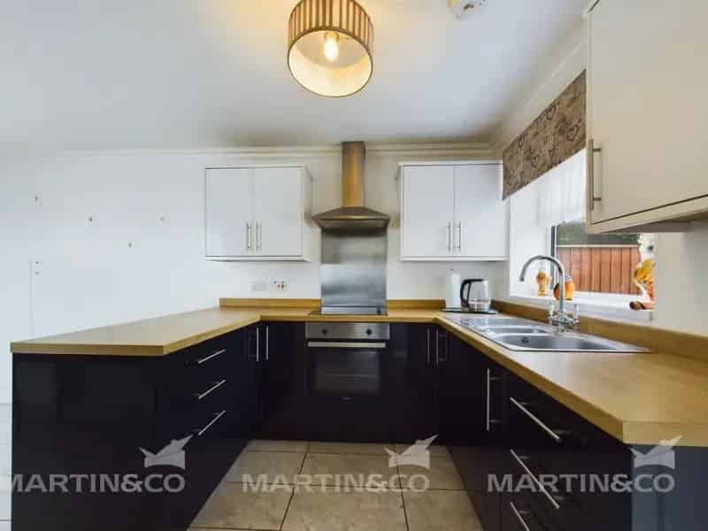 3 Bedroom Bungalow For Sale Balby