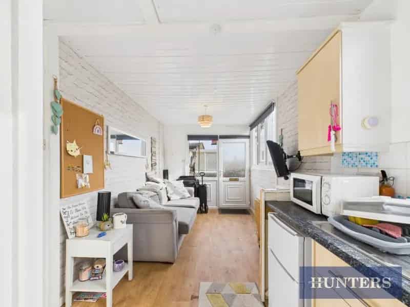 1 Bedroom Park Home Near South Side Beach