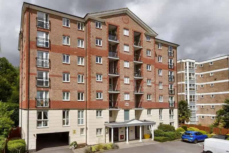 1 Bedroom Retirement Flat for Sale