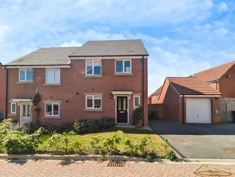 3 Bedroom Semi-Detached House For Sale Killinghall