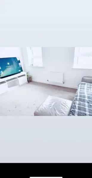 New Build First Floor Flat - One Double & One Single Bedroom