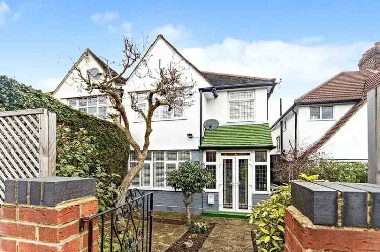 3 Bedroom Semi Detached House for Sale London SE6