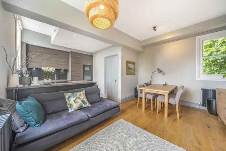 3 Bed 2 Bath Split Level Flat Telegraph Hill