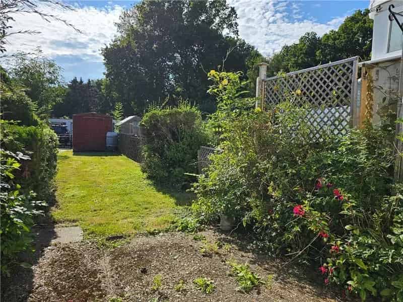 Character Cottage For Sale Near Coulsdon Common