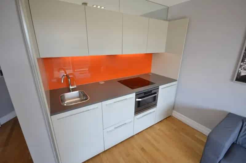 Flat To Rent Available Now