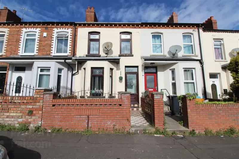 2 Bed Mid Terrace House North Belfast