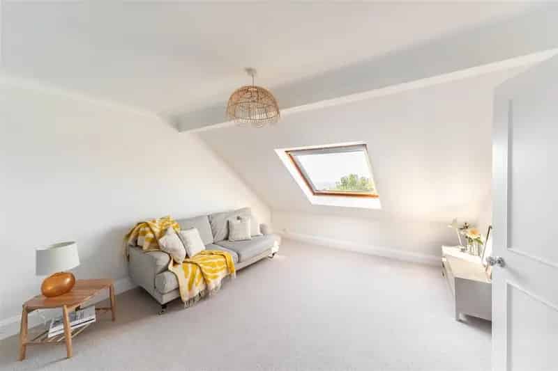 1 Bedroom Apartment for Sale