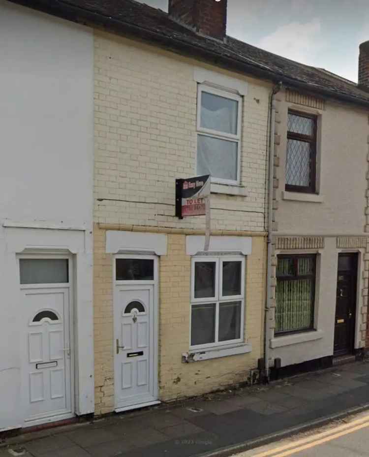 2 bedroom terraced house for sale