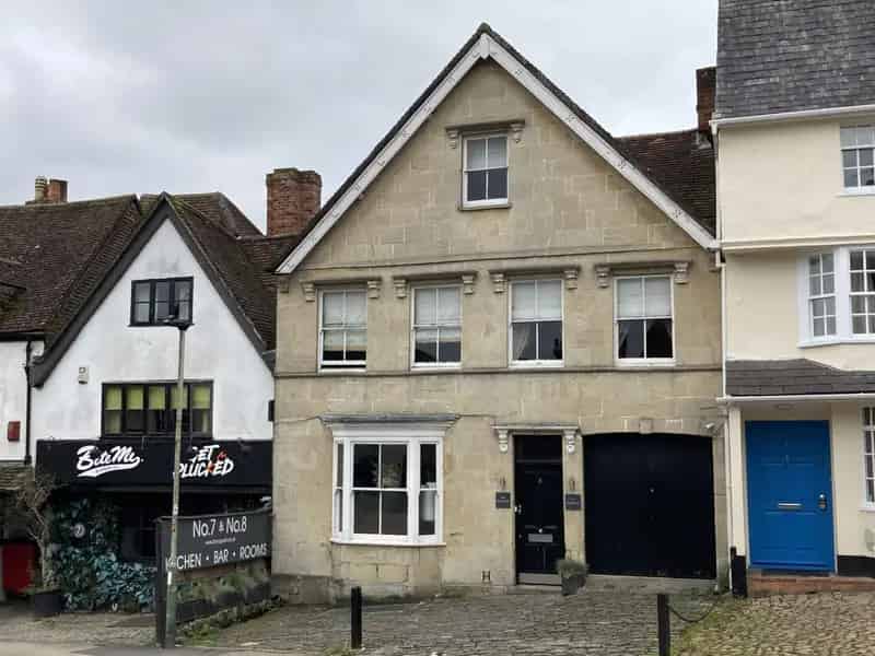7 Bedroom Boutique Hotel for Sale near Marlborough