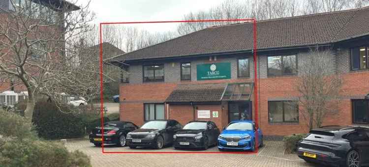 Modern Exeter Office Building 4536 sq ft Near M5 J29 30