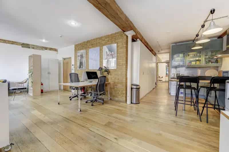 Live Work Unit near London Bridge Station