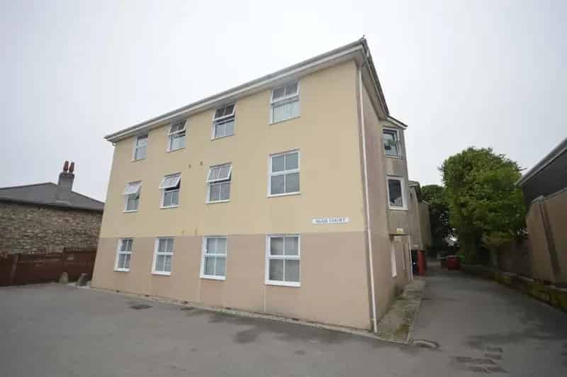 1 Bedroom Flat to Rent in Redruth