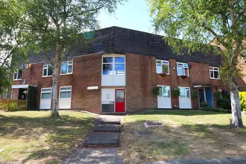 1 Bedroom Apartment for Sale at Auction