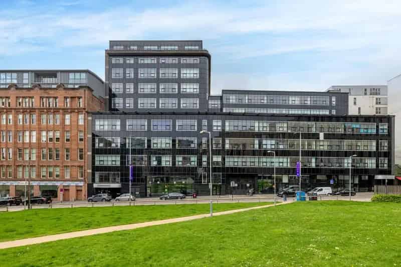 1 Bedroom Flat for Sale in Glasgow