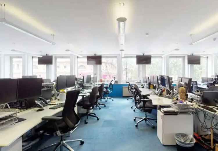 Holborn Private Offices 60-90 People Serviced Office Space