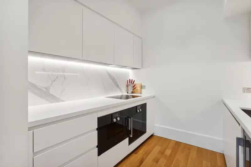 Luxury 1-Bed Apartment in Lancer Square with Concierge and Amenities