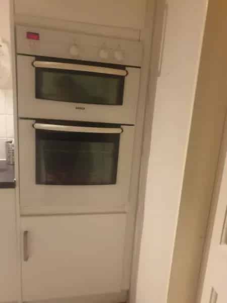 3 4 Bedroom House with Dining Room and Utility Room