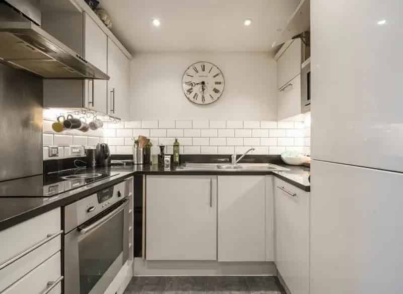 Two Double Bedroom Apartment Chiswick High Road