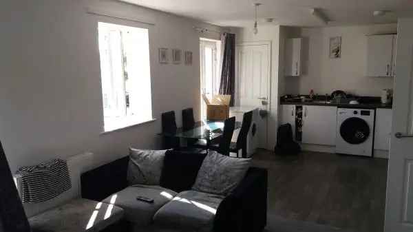 Flat For Rent in Colchester, England