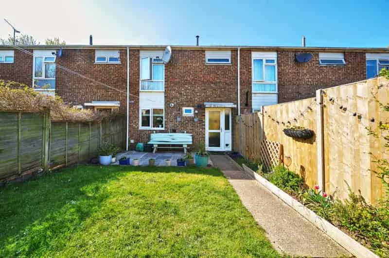 3 Bedroom Terraced House for Sale in Basingstoke