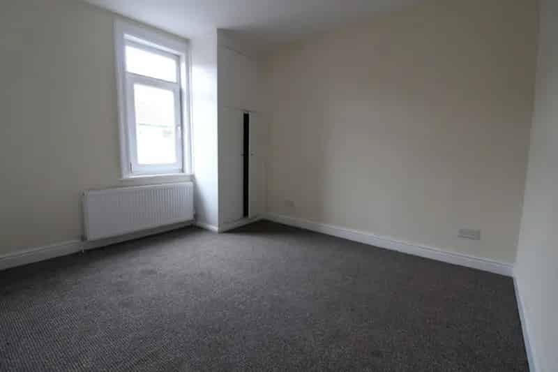 2 bedroom House
 To Rent