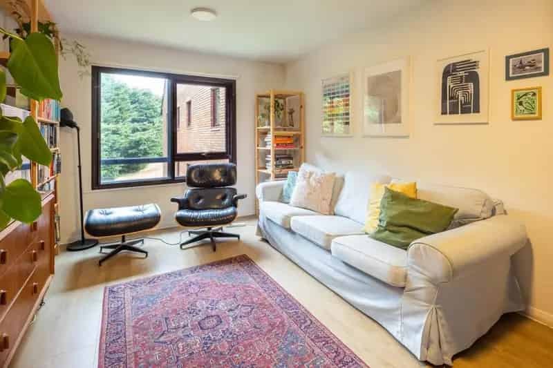 2 Bedroom Flat for Sale in Marina Gardens Fishponds