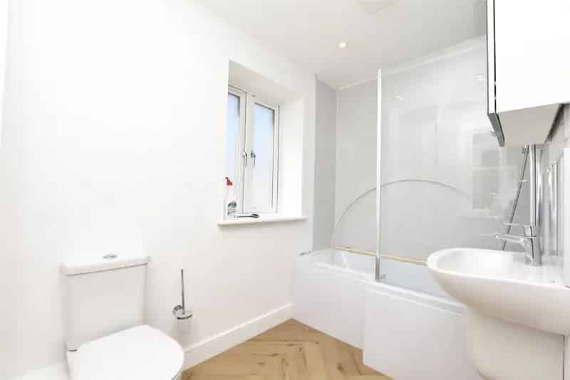 7 Bedroom Student House to Rent No Deposit