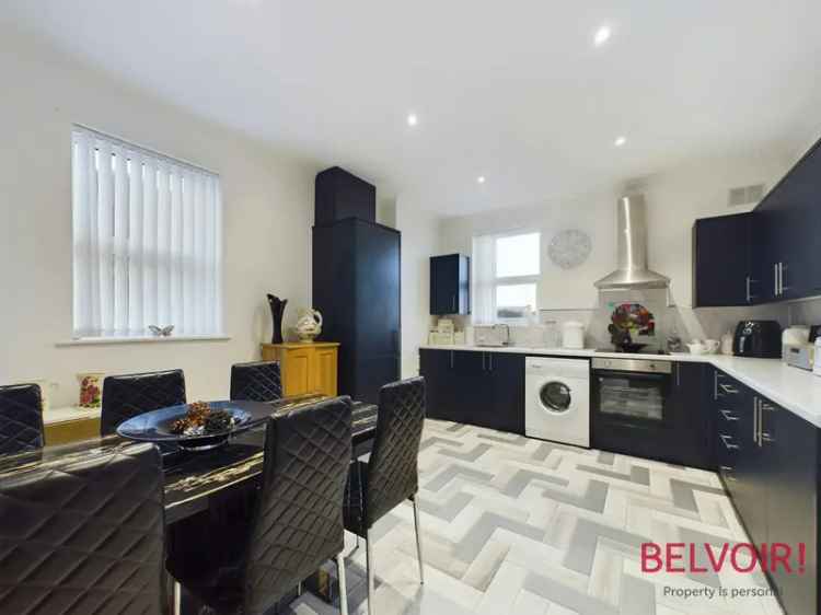 Semi-detached house For Sale in Nottingham, England