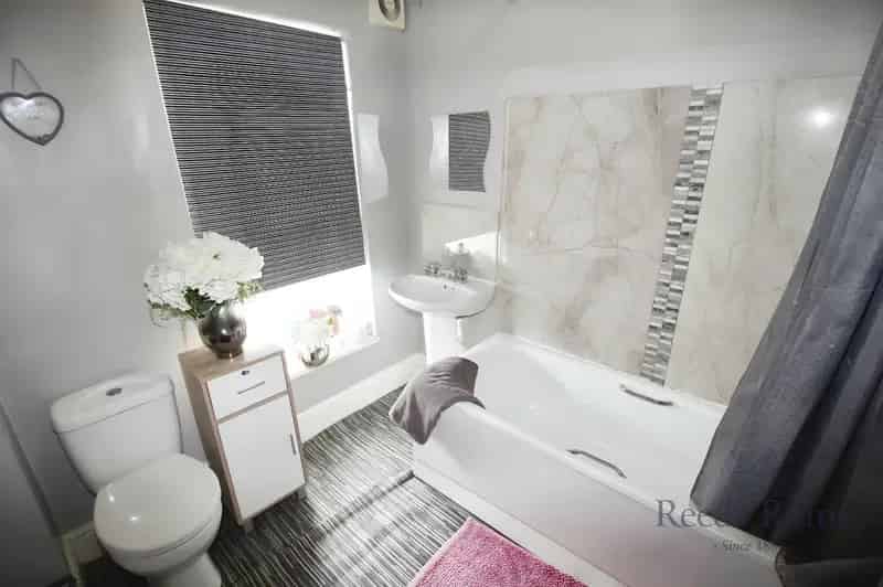 3 Bedroom Mid Terrace House for Sale Woodlesford LS26